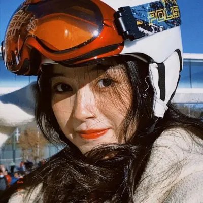 战鼓轻敲